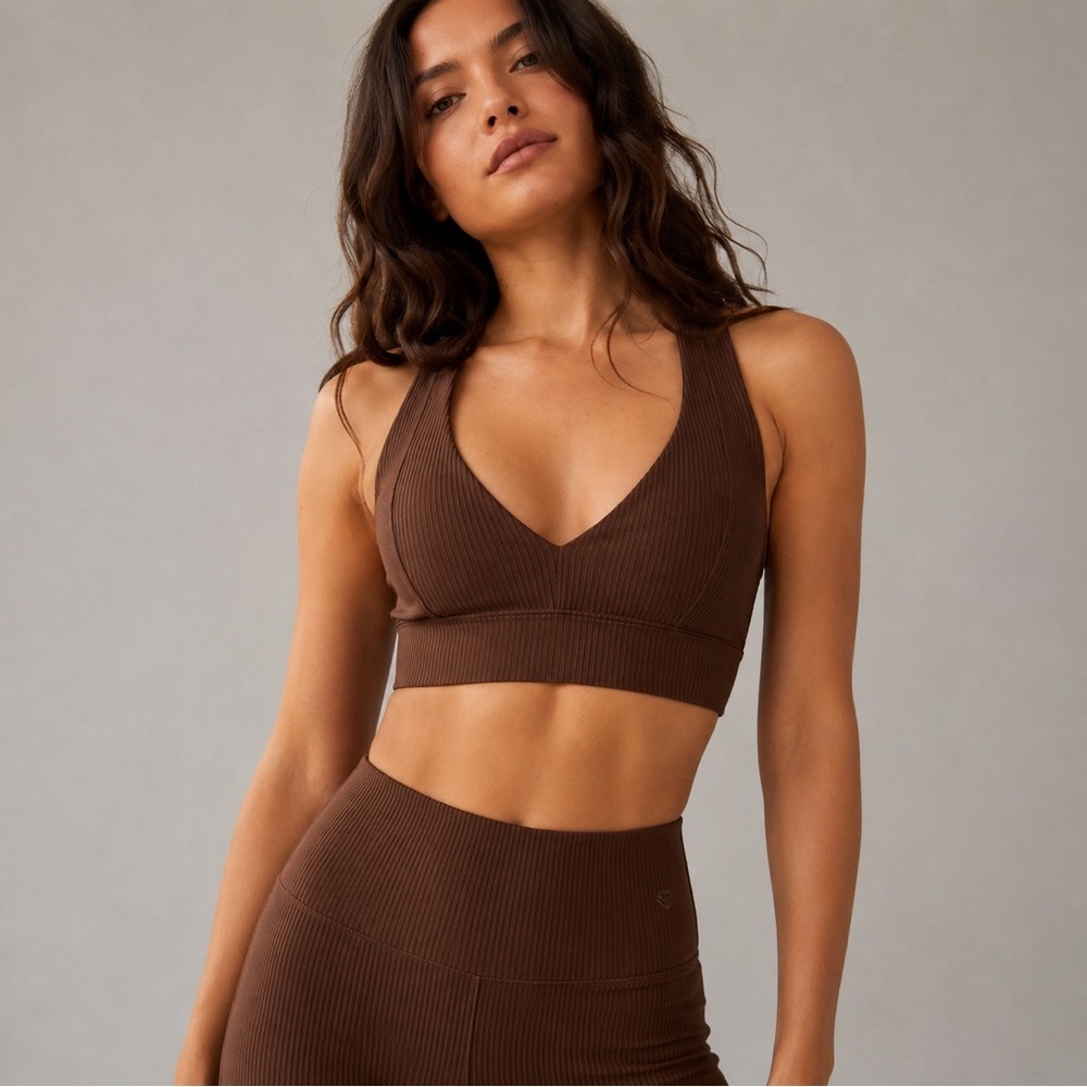 YEAR OF OURS Tess V Sports Bra in Dark Oak